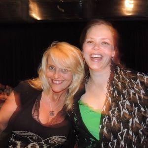 Meet your Posher, Tia